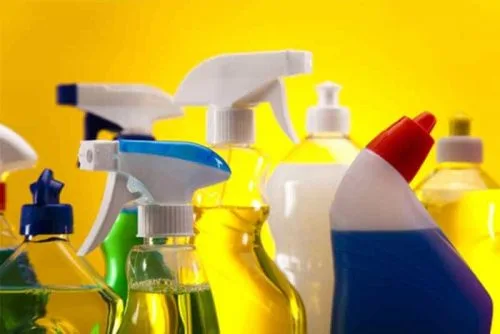 10 Best Liquid Packing & Moving Tips